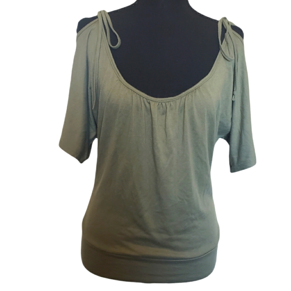 Xhilaration small olive green cold shoulder top